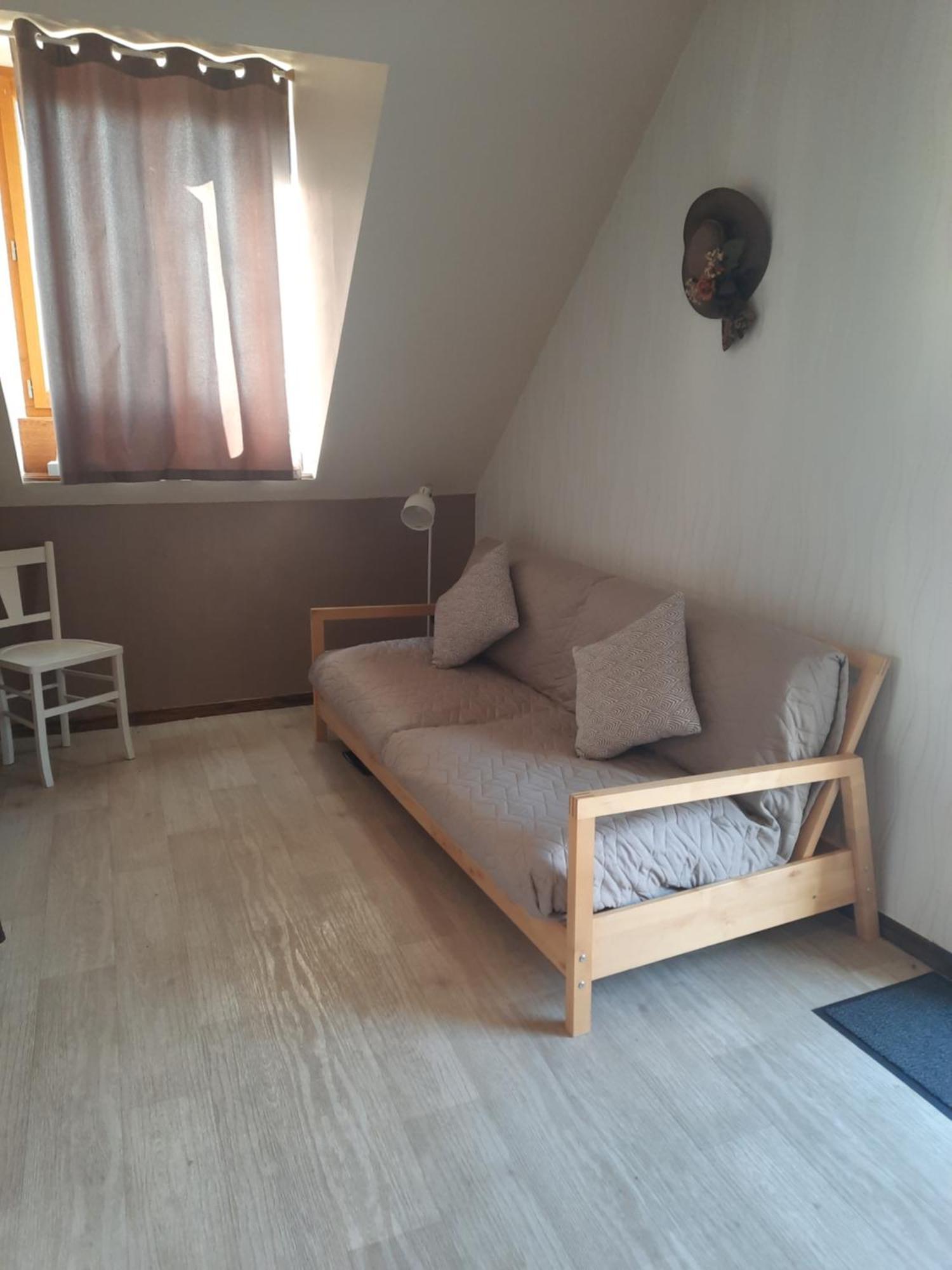 La Maison Genevier - Chambre Doreline Montreuil-en-Touraine المظهر الخارجي الصورة